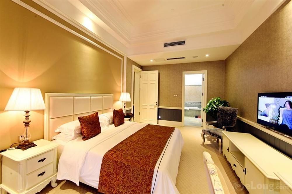 Blue Sky Hotel Янтай Екстериор снимка